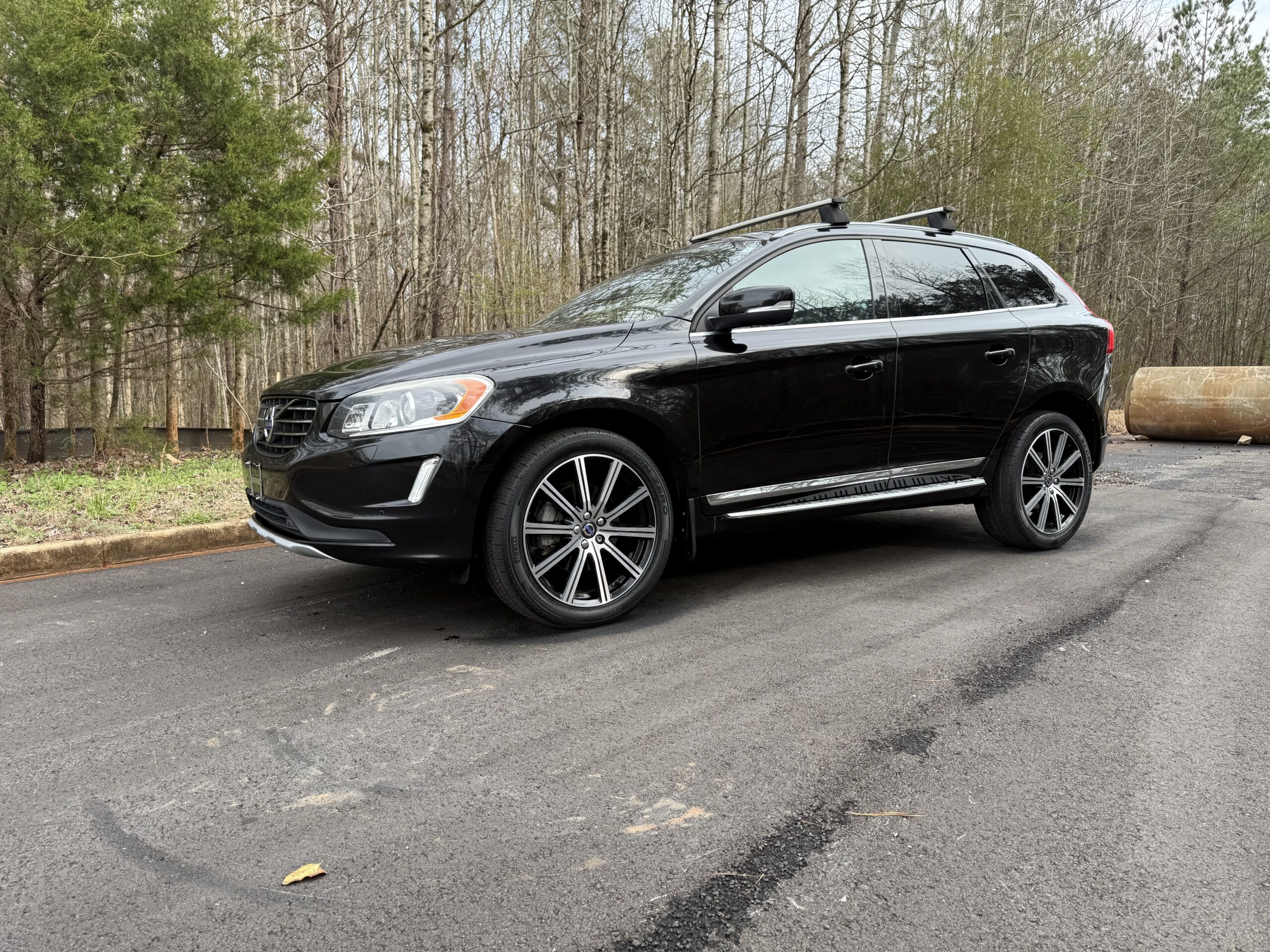 
								2016 Volvo XC60 T5 Platinum Sport Utility 4D full									